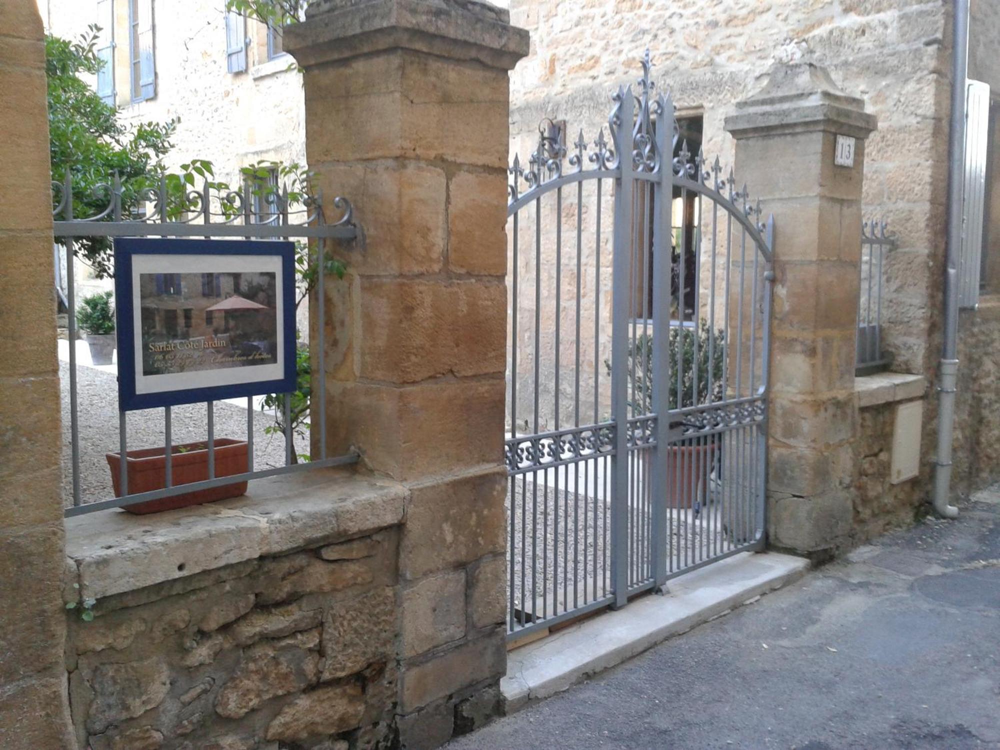 Sarlat Cote Jardin Hotel Exterior foto